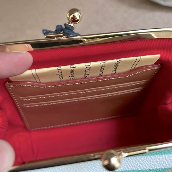 NWT Dooney & Bourke Large Striped Sena Frame Wallet in Sea Foam - Picture 8 of 9